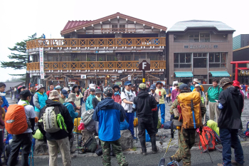 吉田ルート 登山イメージ