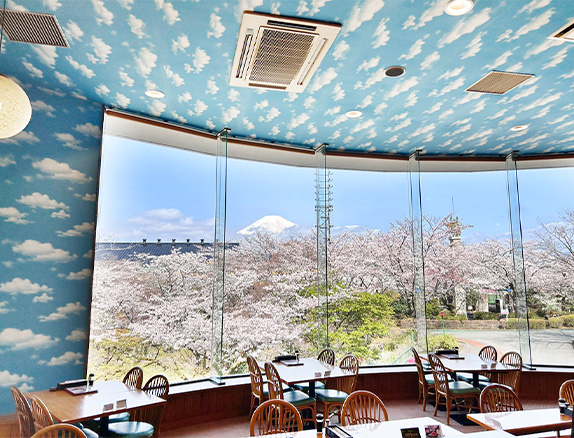 御殿場温泉 気楽坊 展望レストラン