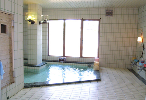 【風呂】＜アルペンホフ護城館＞浴場の一例1