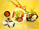 【食事】＜ホテル サルアンピールキング＞本場京都の板前が確かな目と腕で作る料理