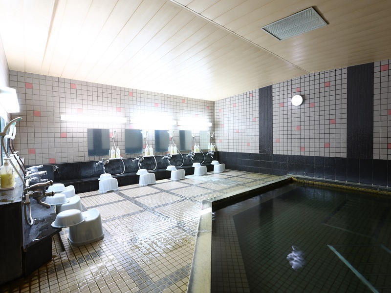 【風呂】＜ホテル サンプラザ栂池＞天然温泉大浴場の一例1