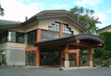 【外観】＜菅平高原ホテル柄澤＞