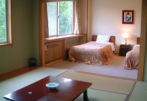 【部屋】＜菅平高原ホテル柄澤＞和洋室の一例1