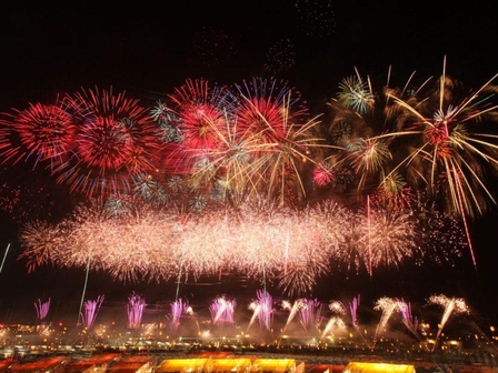 大曲「全国花火競技会」秋の章 花火芸術祭