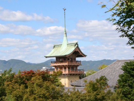 銅閣寺こと正式名称「大雲院」