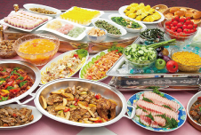 【食事】＜白馬アルプスホテル＞多彩な料理に大満足！和洋中バイキング