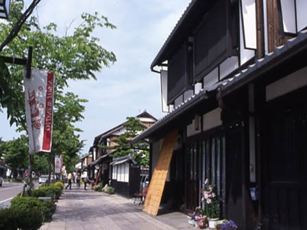 彦根キャッスルロード©Biwako Visitors Bureau