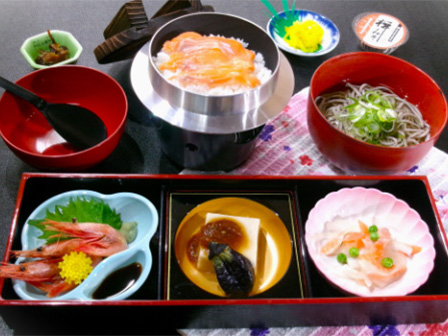 福井サーモン釜めし＆永平寺そば