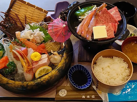 伊勢海老＆鮑入り豪華7種類お刺身盛り合わせと近江牛＆蟹の陶板焼御膳