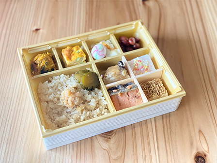 かしわざき花火弁当／イメージ　　　　　　　　　　　　　　※観覧席付の方のみ