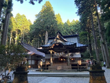 御岩神社　本殿