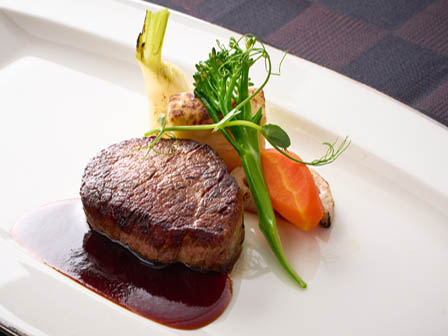 国産牛フィレのポワレ