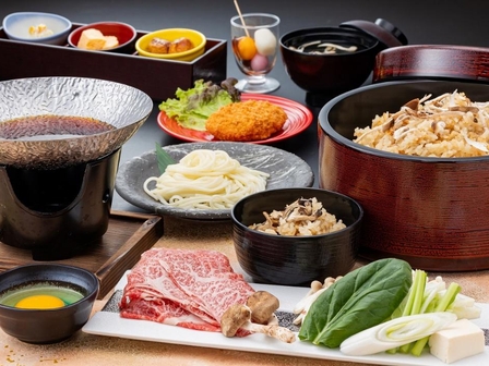 近江牛のすき焼きに松茸ご飯が食べ放題！