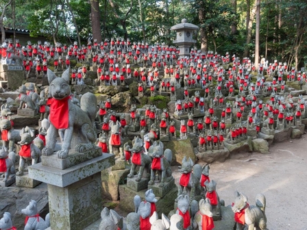 豊川稲荷／狐塚
